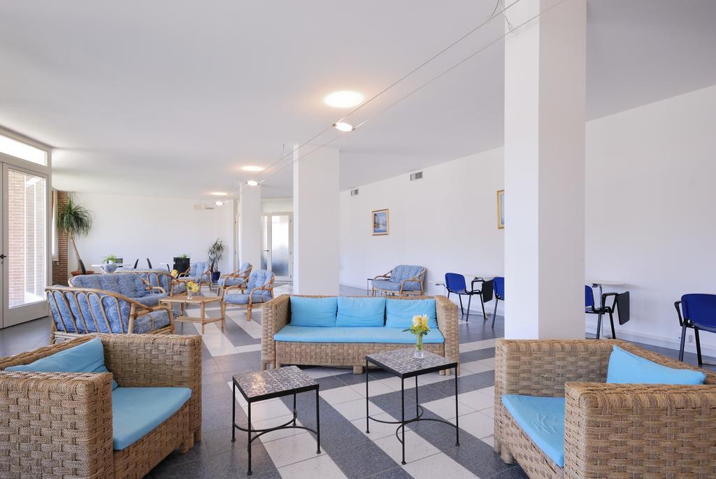Villaggio Turistico La Cecinella Марина ди Чечина Екстериор снимка