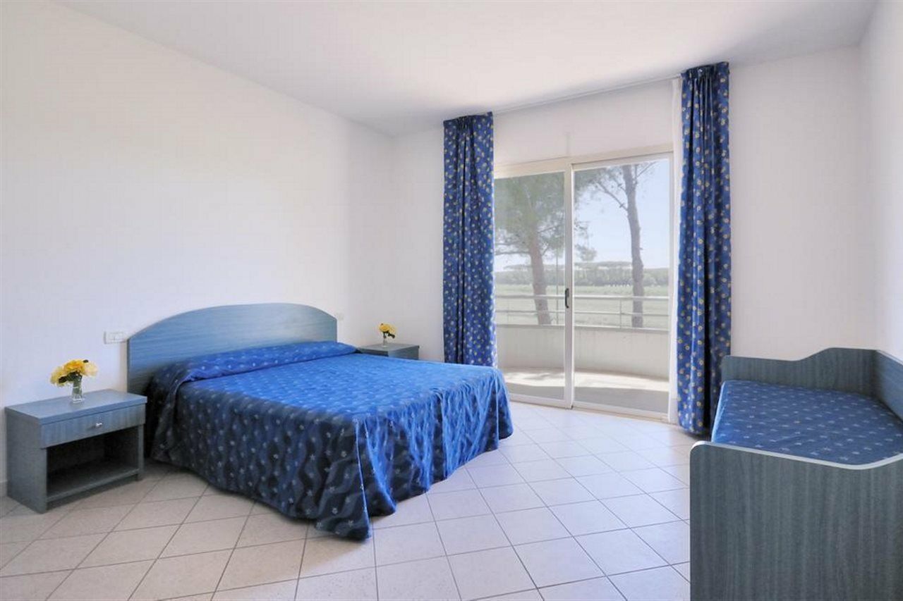 Villaggio Turistico La Cecinella Марина ди Чечина Екстериор снимка