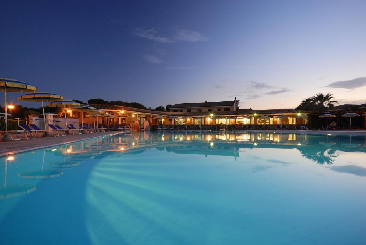 Villaggio Turistico La Cecinella Марина ди Чечина Екстериор снимка